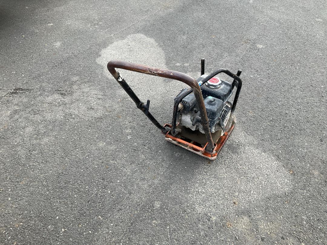 Photo '2' of Mikasa Plate Compactor