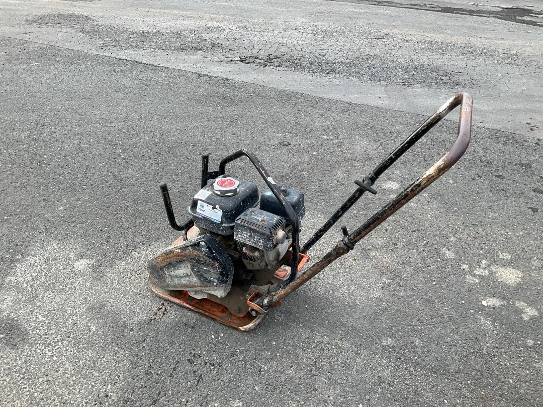 Photo '3' of Mikasa Plate Compactor