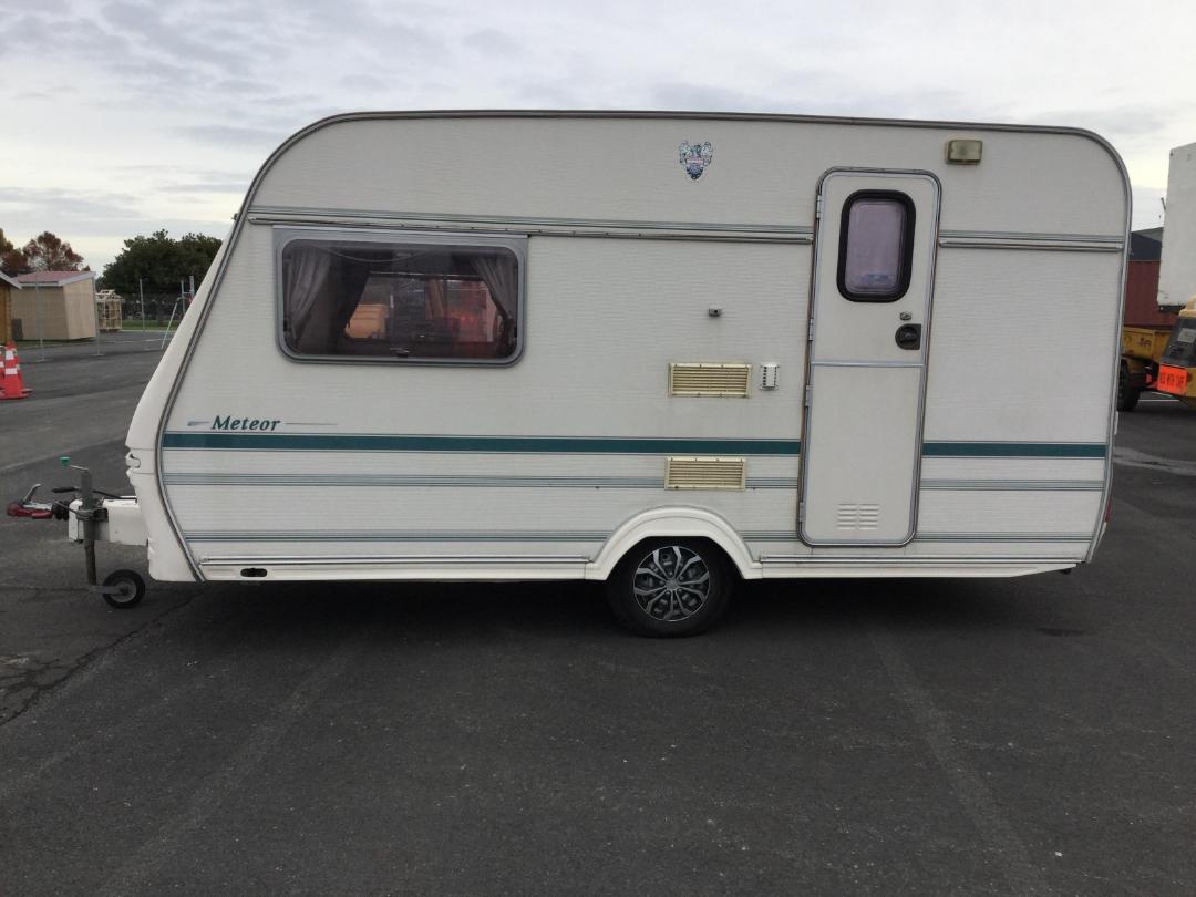 Photo '7' of CARAVAN LUNAR Caravan Photo '7' of CARAVAN LUNAR Caravan
