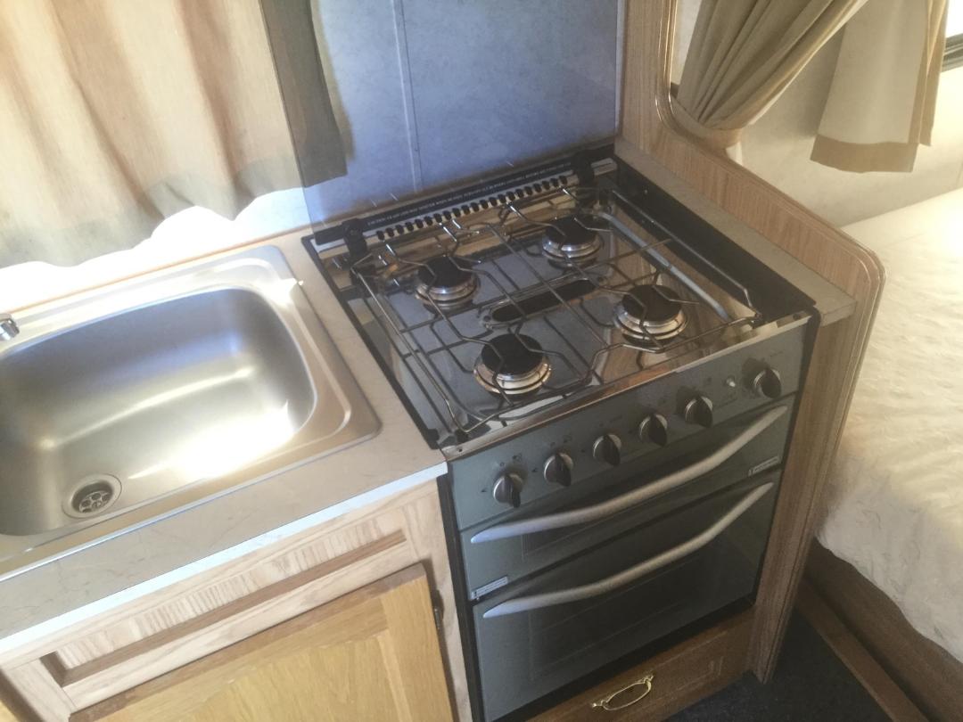 Photo '15' of Caravan Oxford Caravan Photo '15' of Caravan Oxford Caravan
