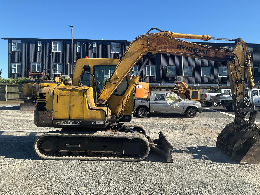 Photo '5' of Circa 2008 Hyundai Robex 80-7 Excavator Photo '5' of Circa 2008 Hyundai Robex 80-7 Excavator