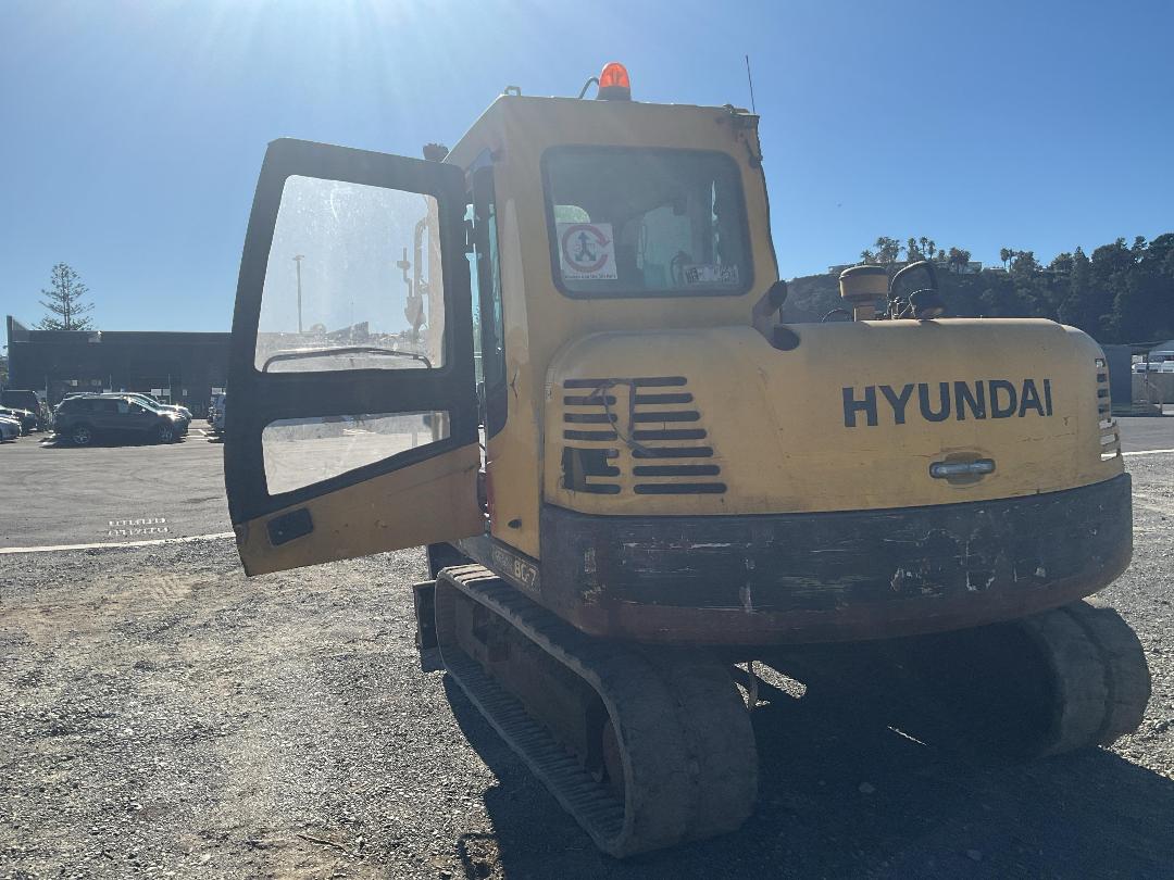 Photo '9' of Circa 2008 Hyundai Robex 80-7 Excavator Photo '9' of Circa 2008 Hyundai Robex 80-7 Excavator