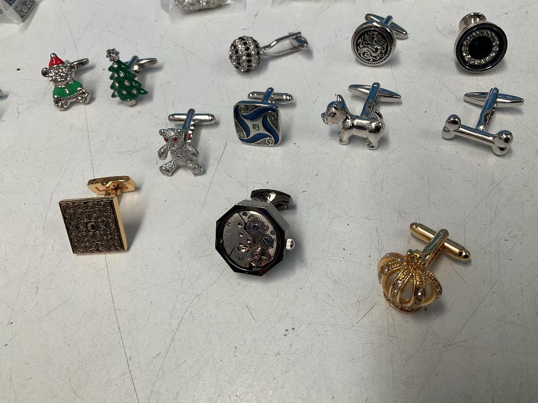 Photo '3' of Assortment of Cufflinks *New* Photo '3' of Assortment of Cufflinks *New*