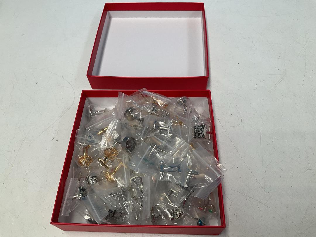 Photo '11' of Assortment of Cufflinks *New* Photo '11' of Assortment of Cufflinks *New*