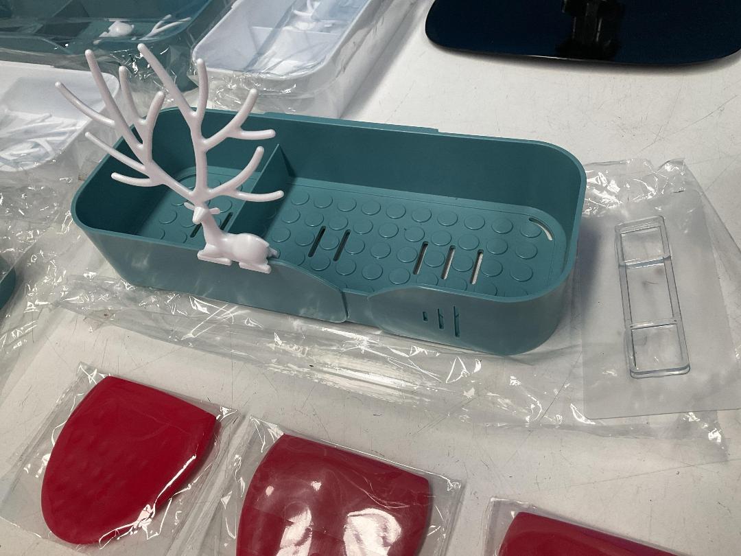 Photo '3' of Miscellaneous Items - Deer Trays or Similar, Toothpaste Squeezers Etc *NEW*