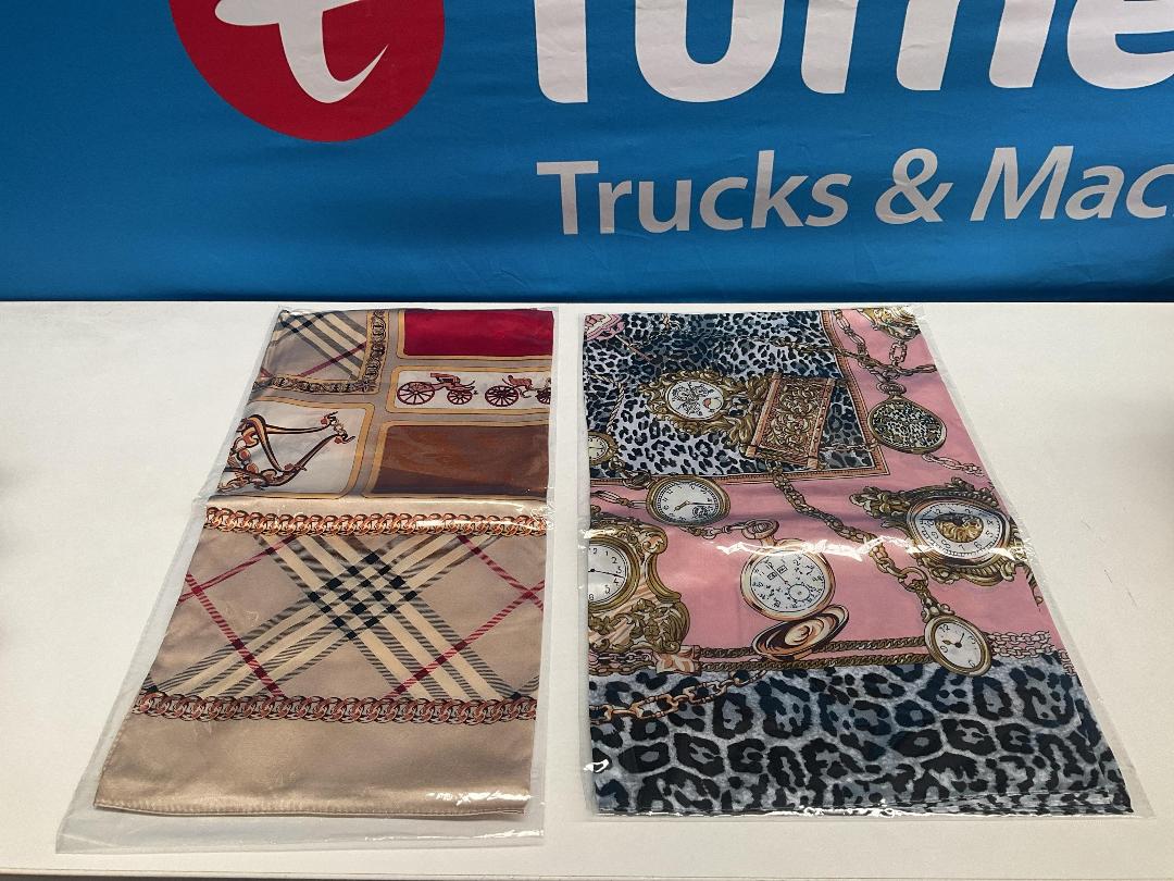 Photo '4' of 100% Silk Scarf 86cm (6pce) *NEW* Photo '4' of 100% Silk Scarf 86cm (6pce) *NEW*