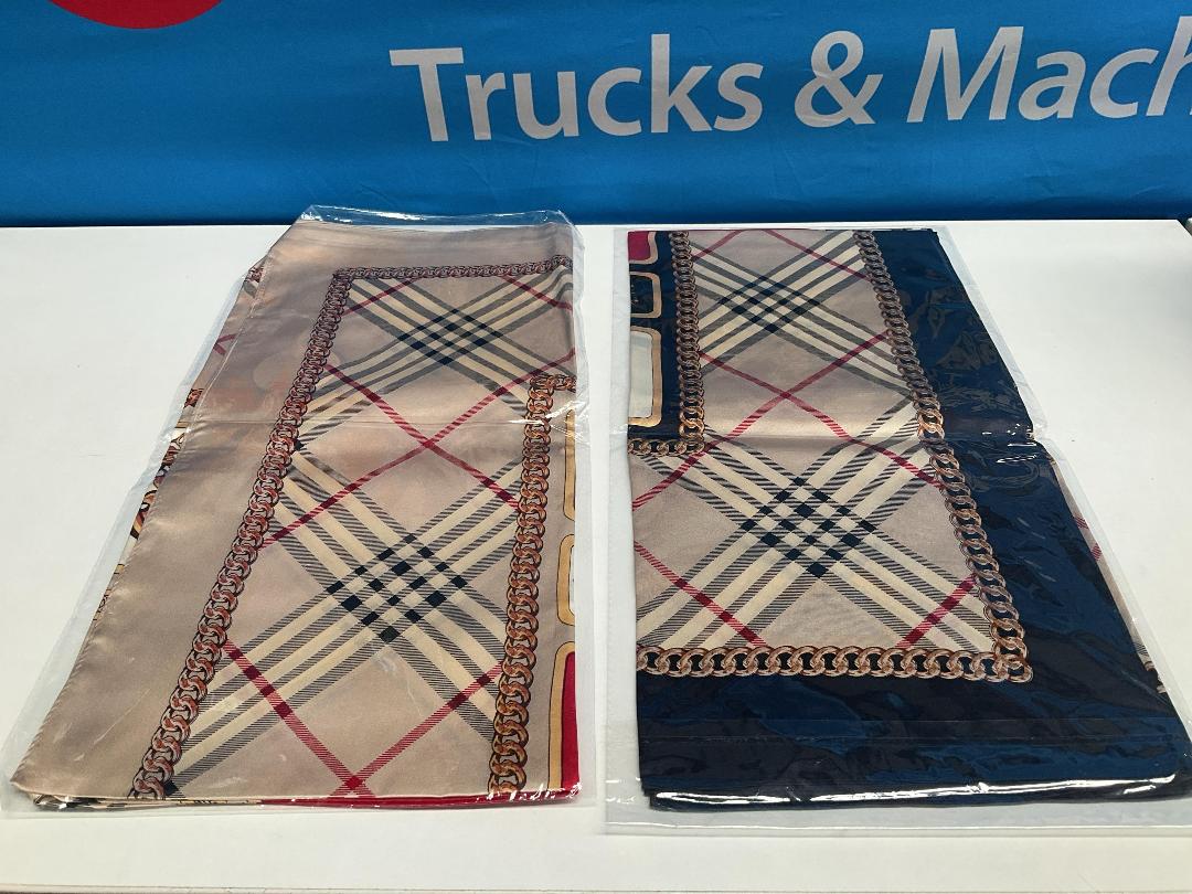 Photo '4' of 100% Silk Scarf 86cm (4pce) *NEW* Photo '4' of 100% Silk Scarf 86cm (4pce) *NEW*