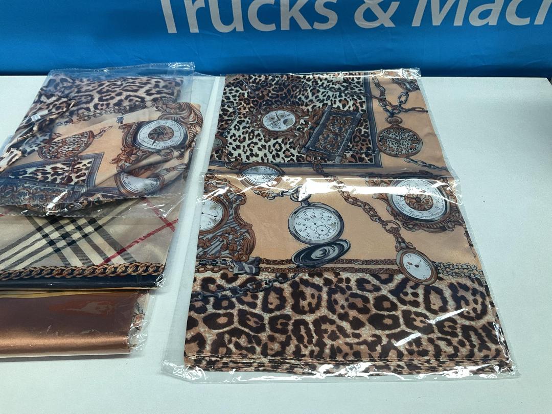 Photo '5' of 100% Silk Scarf 86cm (4pce) *NEW* Photo '5' of 100% Silk Scarf 86cm (4pce) *NEW*