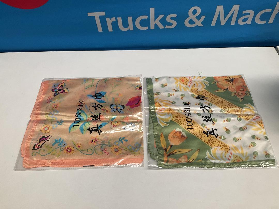 Photo '4' of 100% Silk 50cm Scarf (3pce) *NEW* Photo '4' of 100% Silk 50cm Scarf (3pce) *NEW*