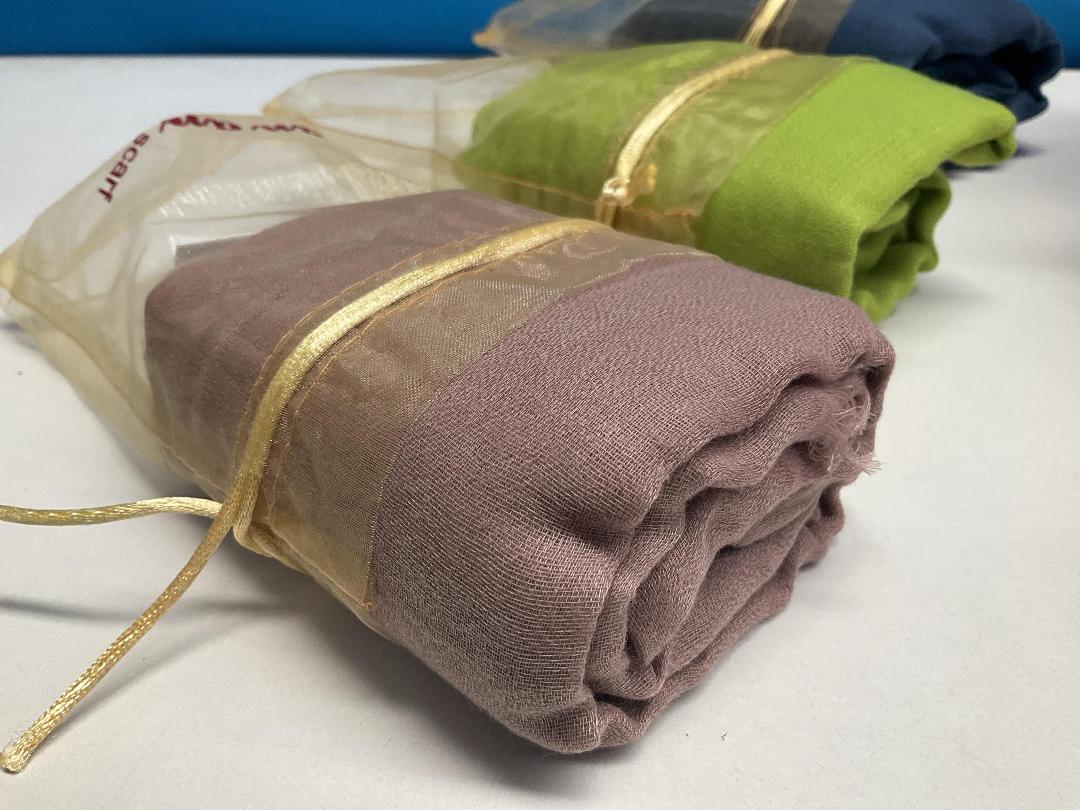 Photo '2' of 100% Cotton 190cm Scarf - Style Set #1 (4pce) *NEW* Photo '2' of 100% Cotton 190cm Scarf - Style Set #1 (4pce) *NEW*