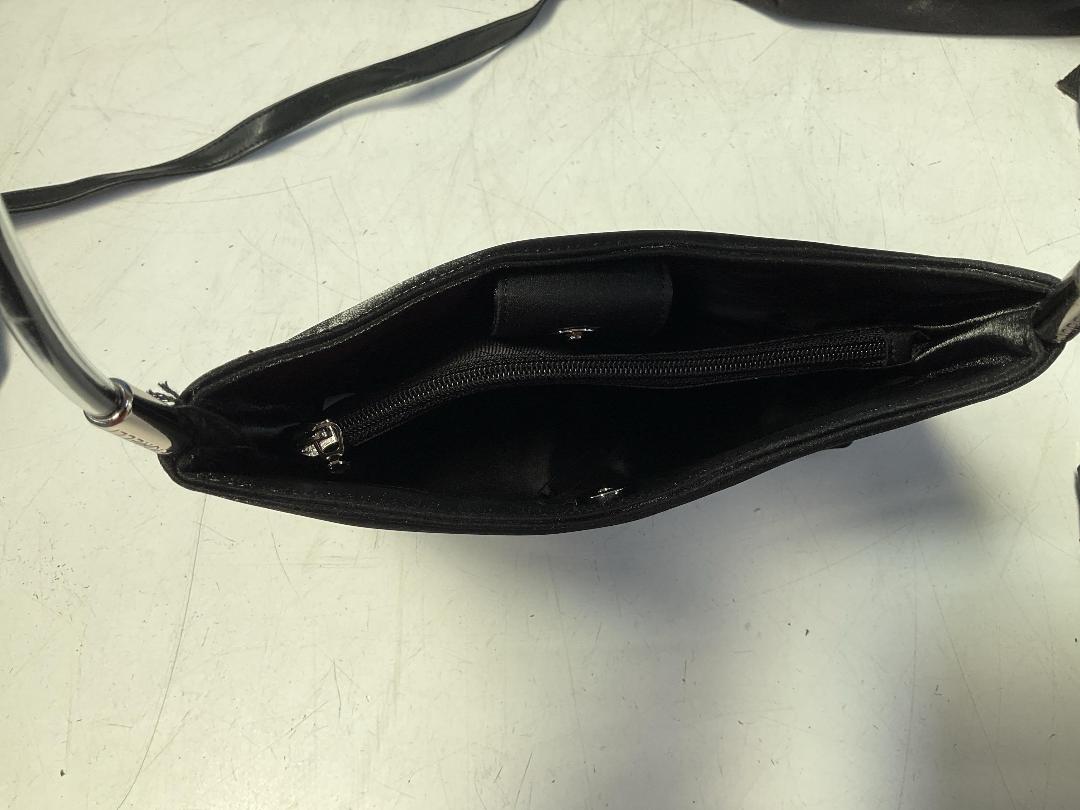 Photo '7' of Assortment of Various Bags