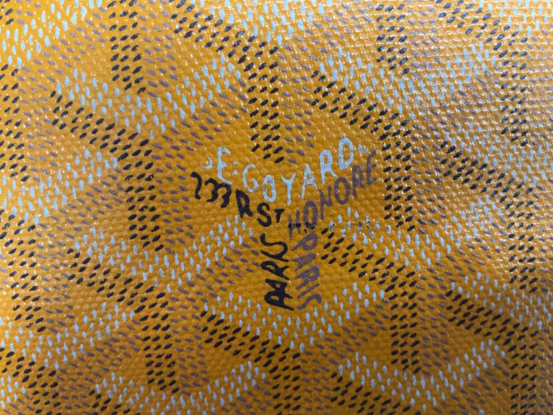 Photo '7' of Maison Goyard Saint Louis GM Tote Bag - Yellow