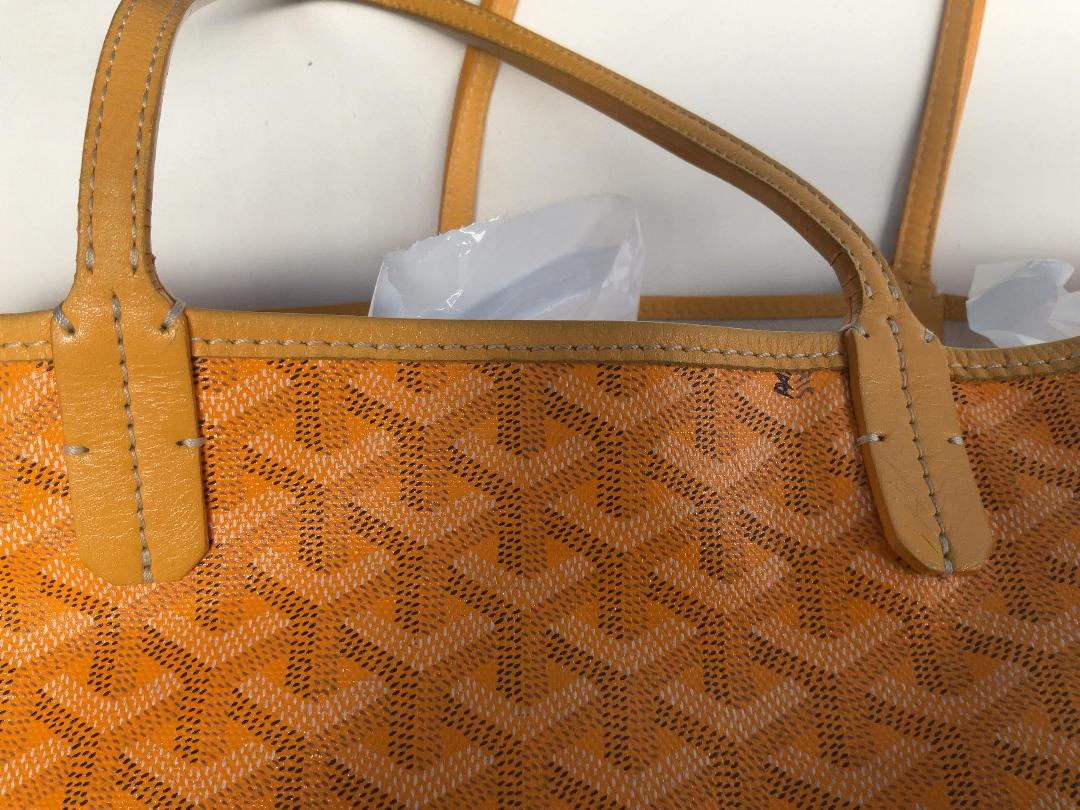 Photo '8' of Maison Goyard Saint Louis GM Tote Bag - Yellow