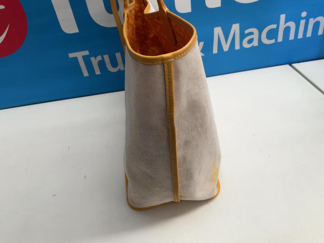 Photo '15' of Maison Goyard Saint Louis GM Tote Bag - Yellow