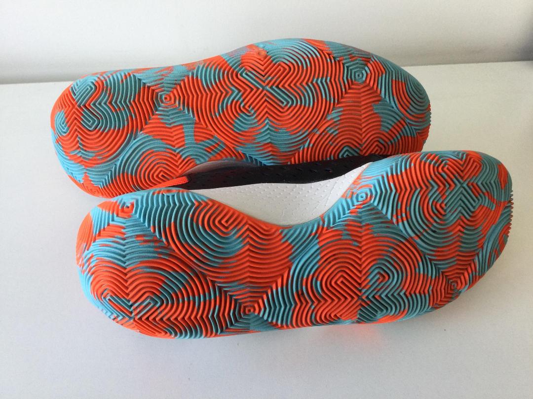 Photo '4' of Under Armour Sports Shoes - Size UK 10.5