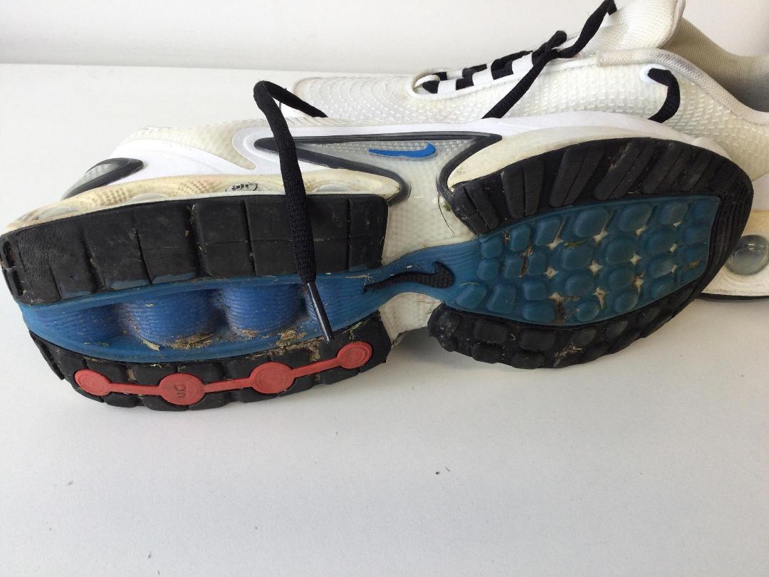 Photo '6' of Nike Sports Shoes - Size UK 9