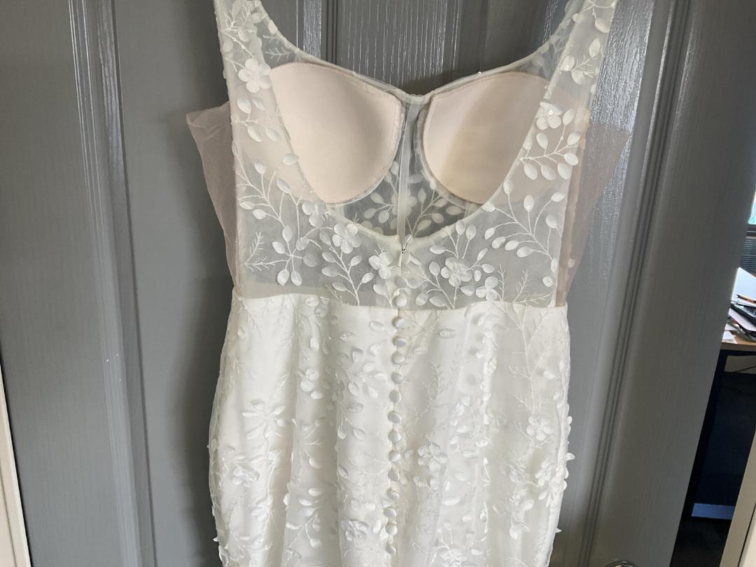 Photo '6' of Made with Love wedding dress