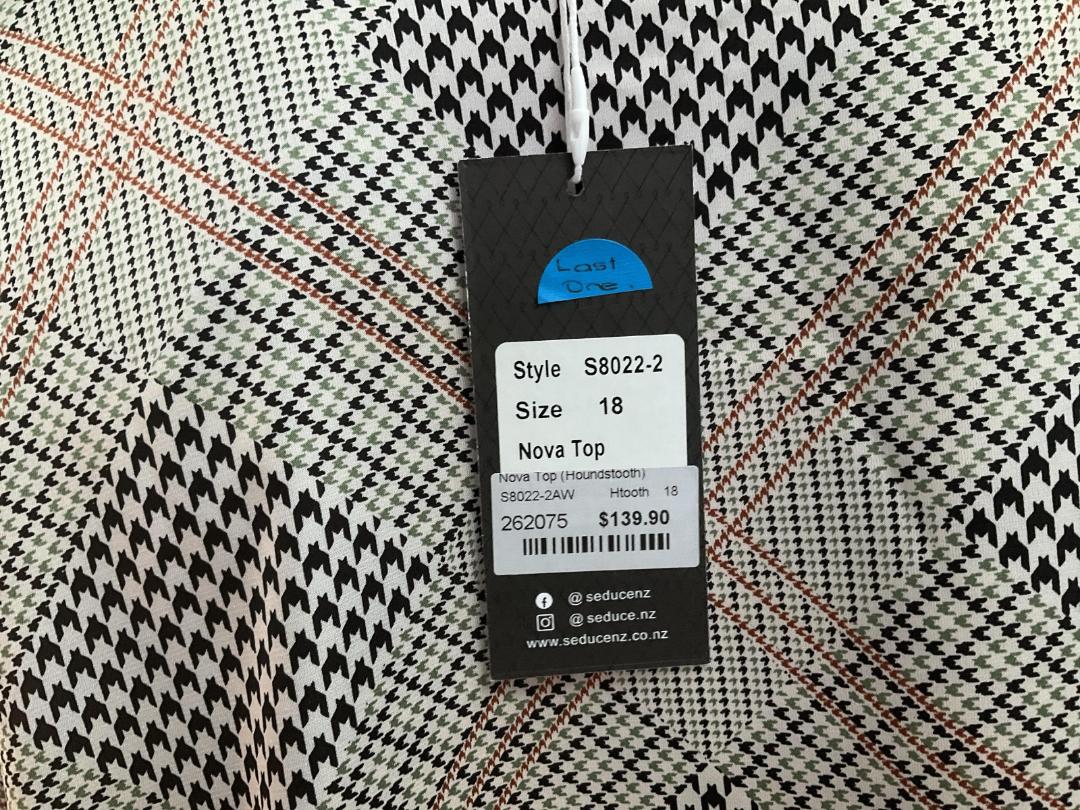 Photo '3' of Seduce NZ- Nova Top Houndstooth - Size 18 - RRP $139.90 Photo '3' of Seduce NZ- Nova Top Houndstooth - Size 18 - RRP $139.90