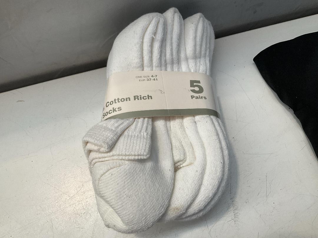 Photo '2' of Assortment of Women’s Clothes