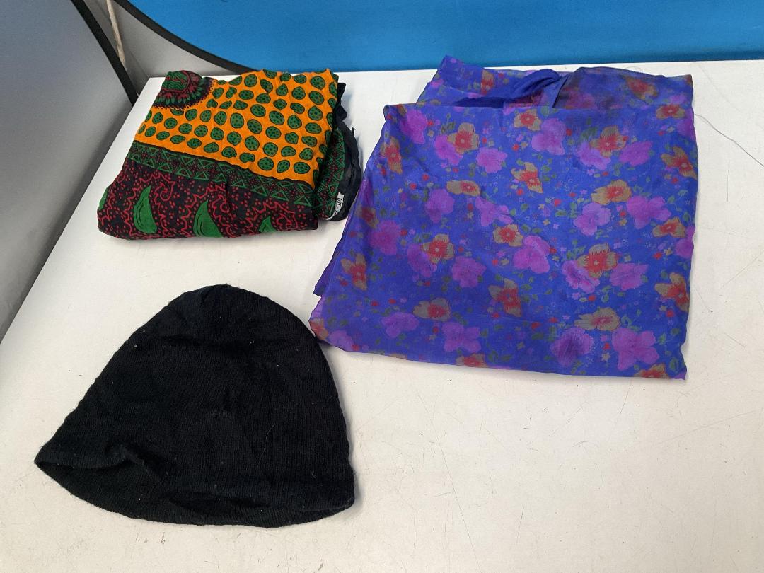 Photo '5' of Assortment of Women’s Clothes