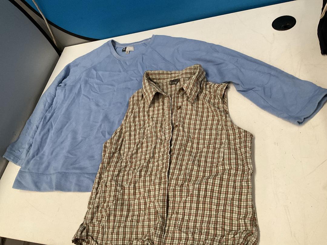 Photo '8' of Assortment of Women’s Clothes