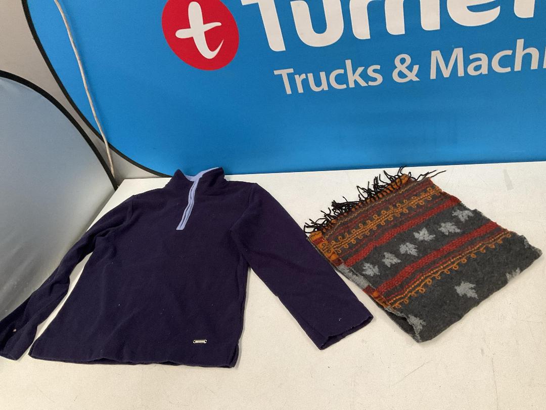 Photo '17' of Assortment of Women’s Clothes