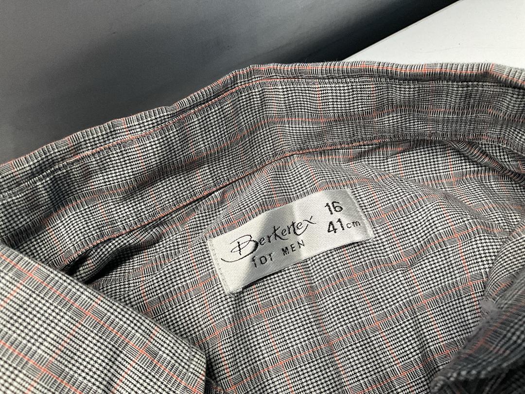 Photo '26' of Assortment of Women’s Clothes