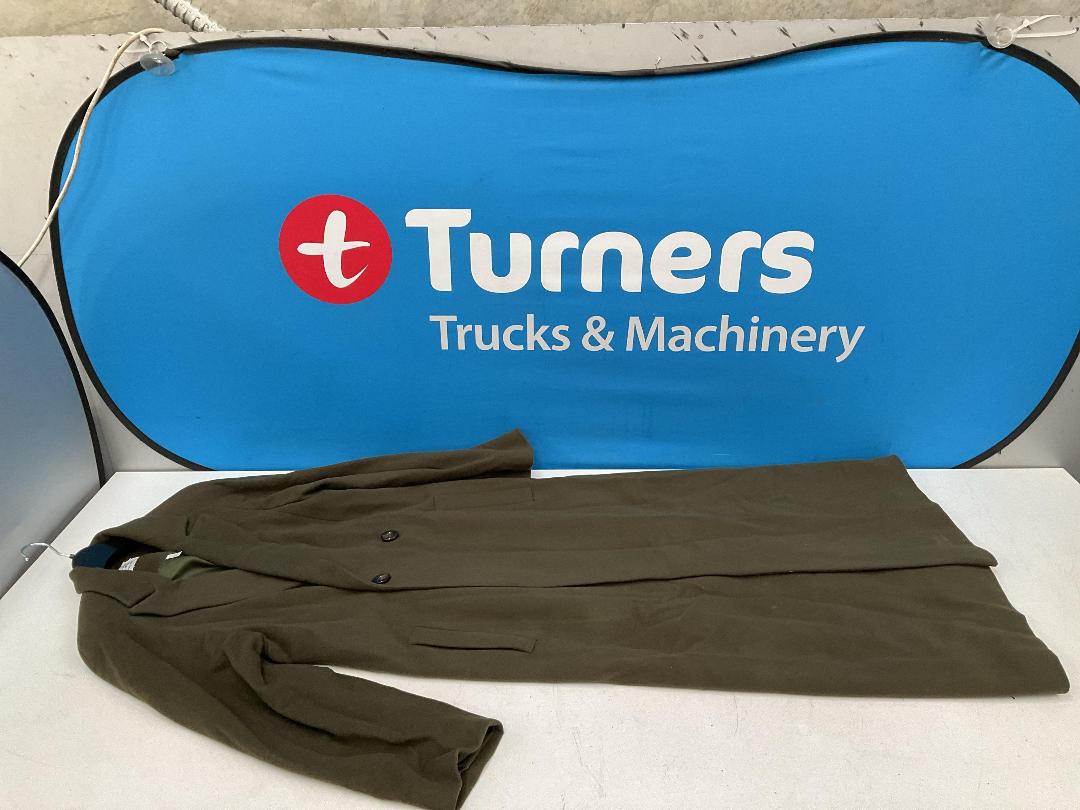 Photo '9' of First Avenue Collection Green Coloured Coat - Women’s - Size UK12