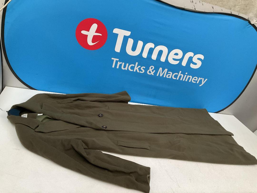 Photo '12' of First Avenue Collection Green Coloured Coat - Women’s - Size UK12