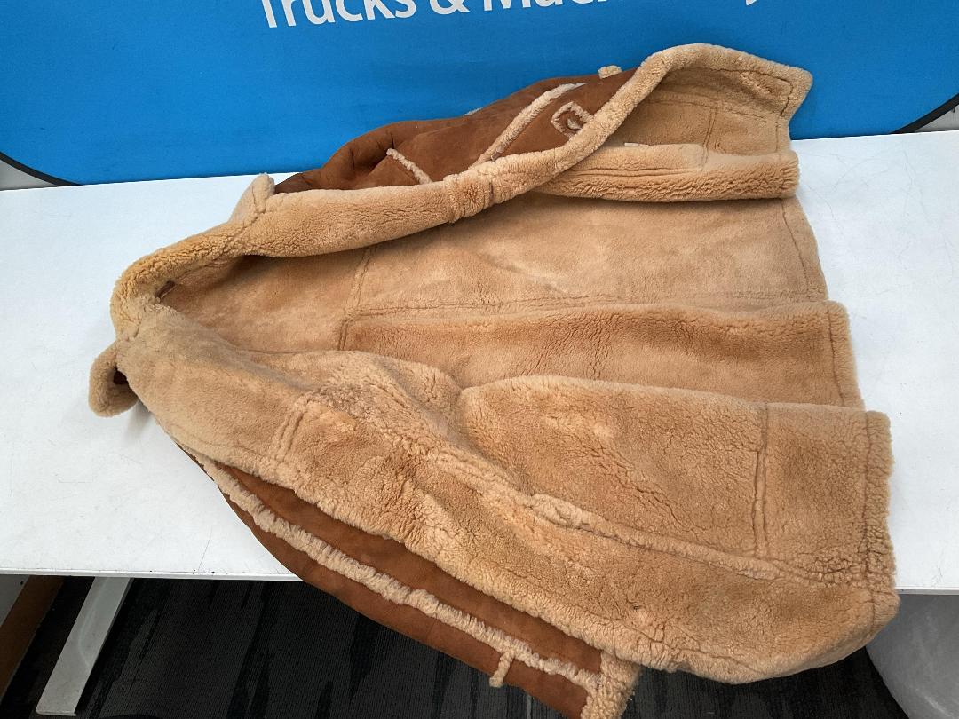 Photo '14' of Sheepskin Women’s Jacket - Size 38