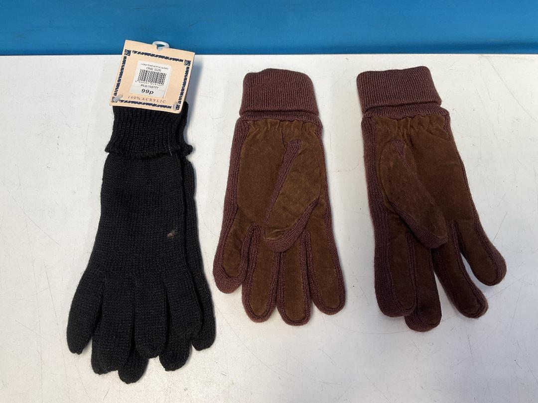 Photo '3' of Assortment of Women’s Clothes