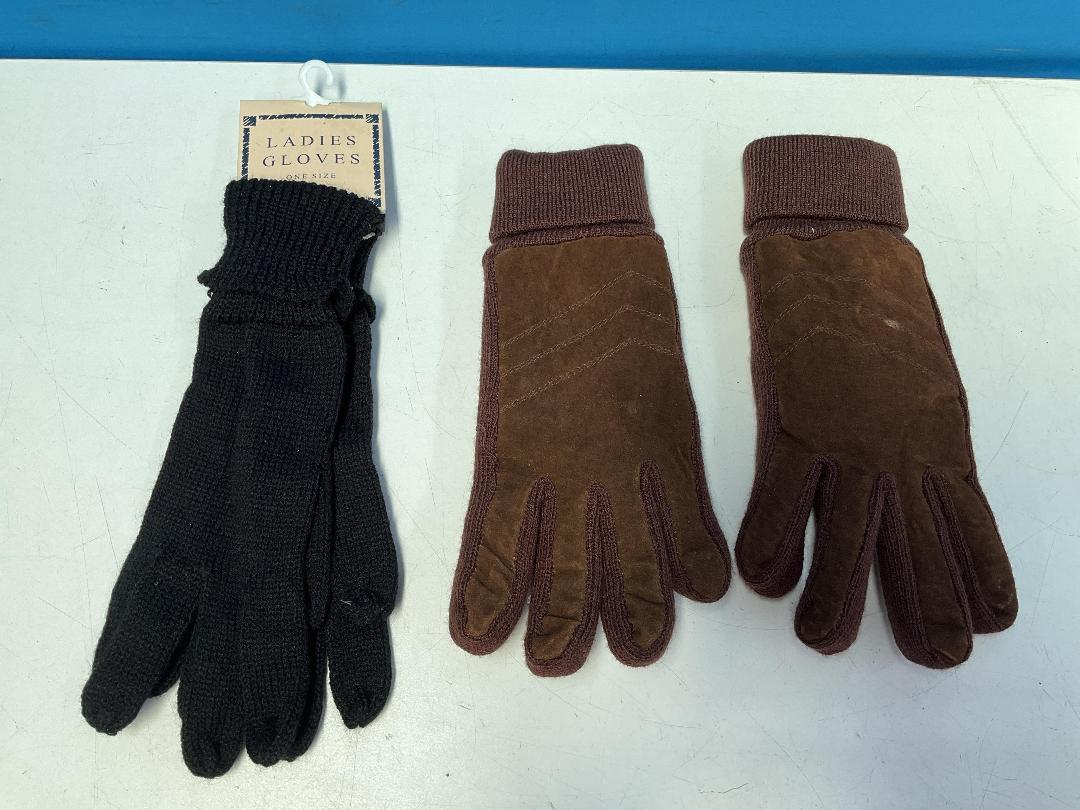 Photo '2' of Assortment of Women’s Clothes