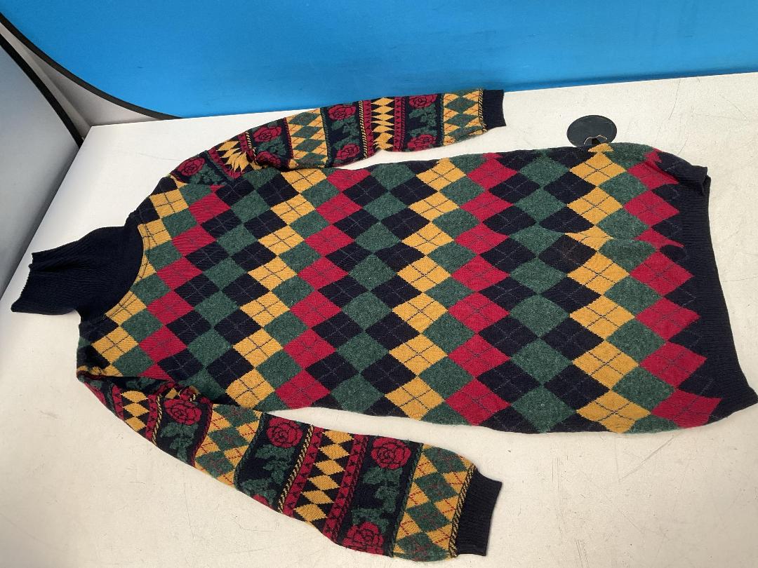 Photo '19' of Assortment of Women’s Clothes