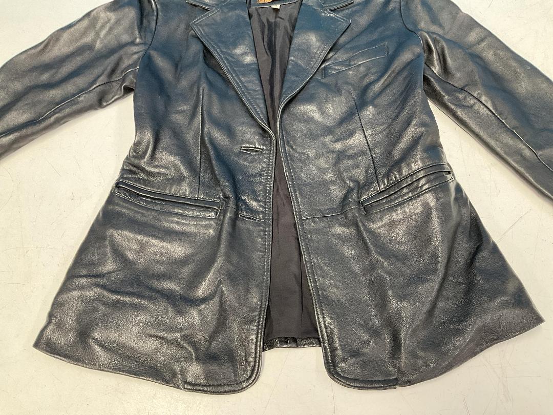 Photo '5' of Leather Jacket - Women’s - Size S