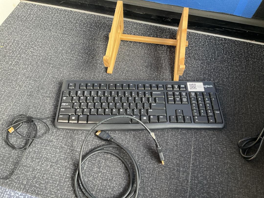 Photo '4' of 2022 Lenovo IdeaPad