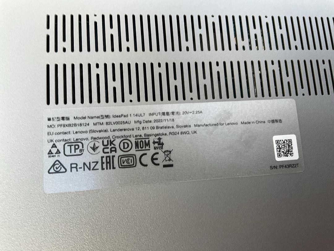 Photo '3' of 2022 Lenovo IdeaPad