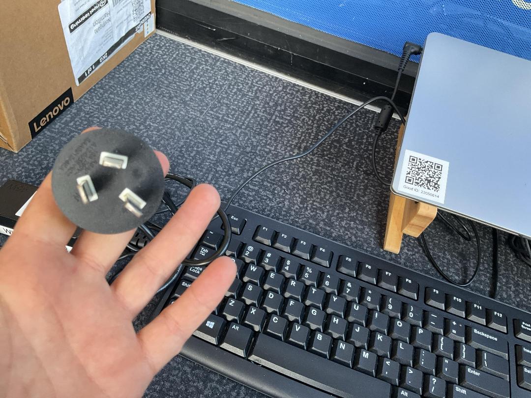 Photo '4' of 2022 Lenovo IdeaPad