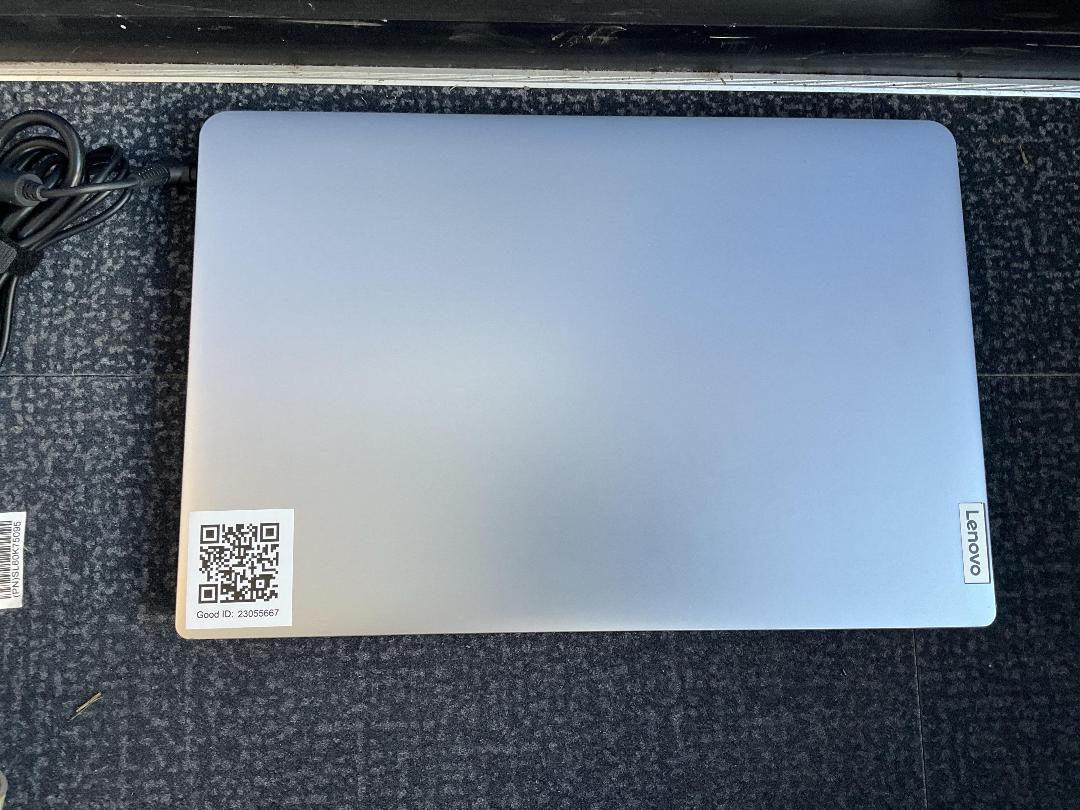 Photo '2' of 2022 Lenovo IdeaPad