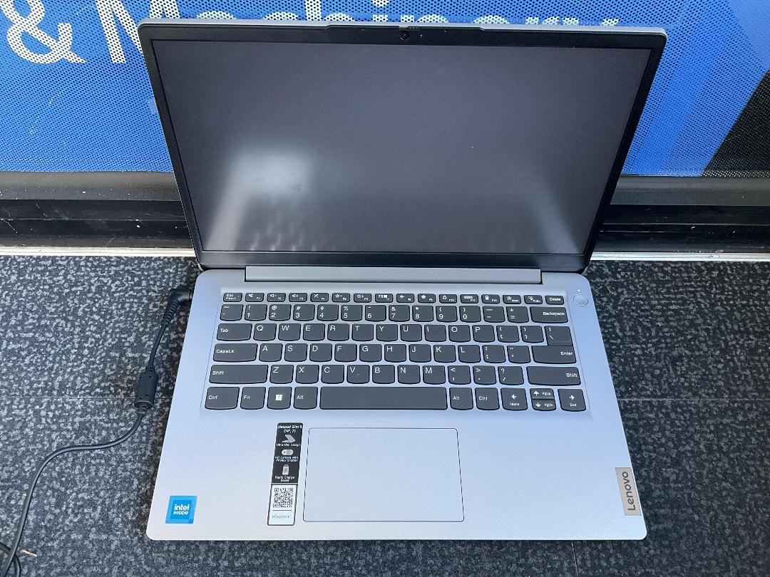 Photo '2' of 2022 Lenovo IdeaPad