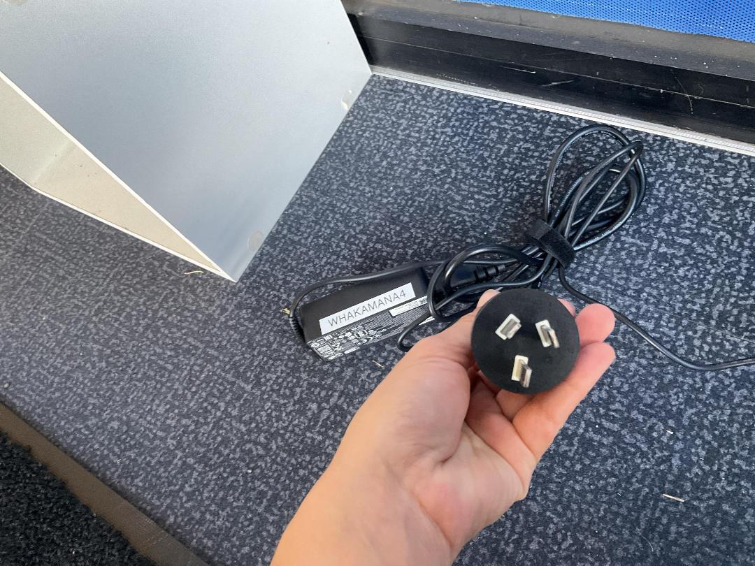 Photo '4' of 2022 Lenovo IdeaPad