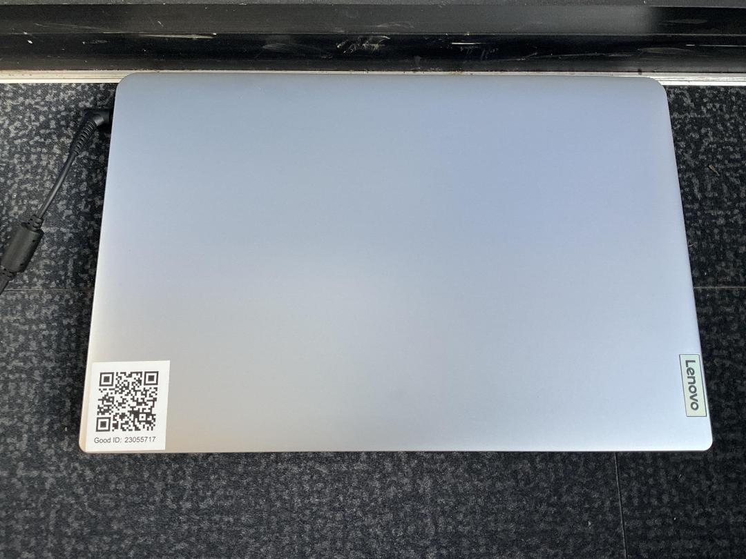 Photo '2' of 2022 Lenovo IdeaPad