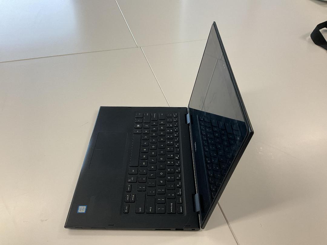 Photo '3' of Dell Latitude 3390 2 in 1 Photo '3' of Dell Latitude 3390 2 in 1