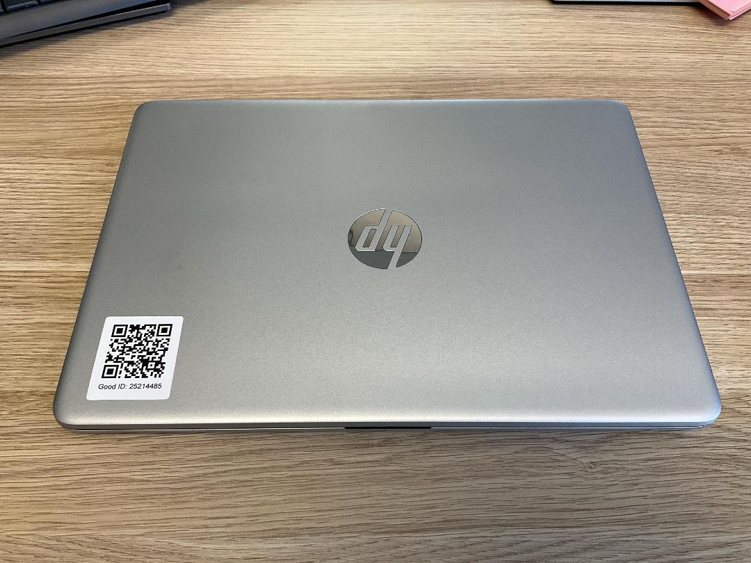 Photo '5' of HP Laptop Photo '5' of HP Laptop