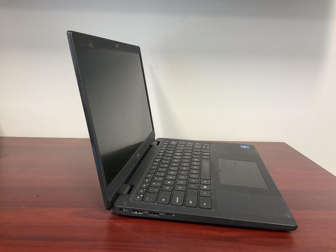 Photo '3' of Dell Latitude 3420 Laptop