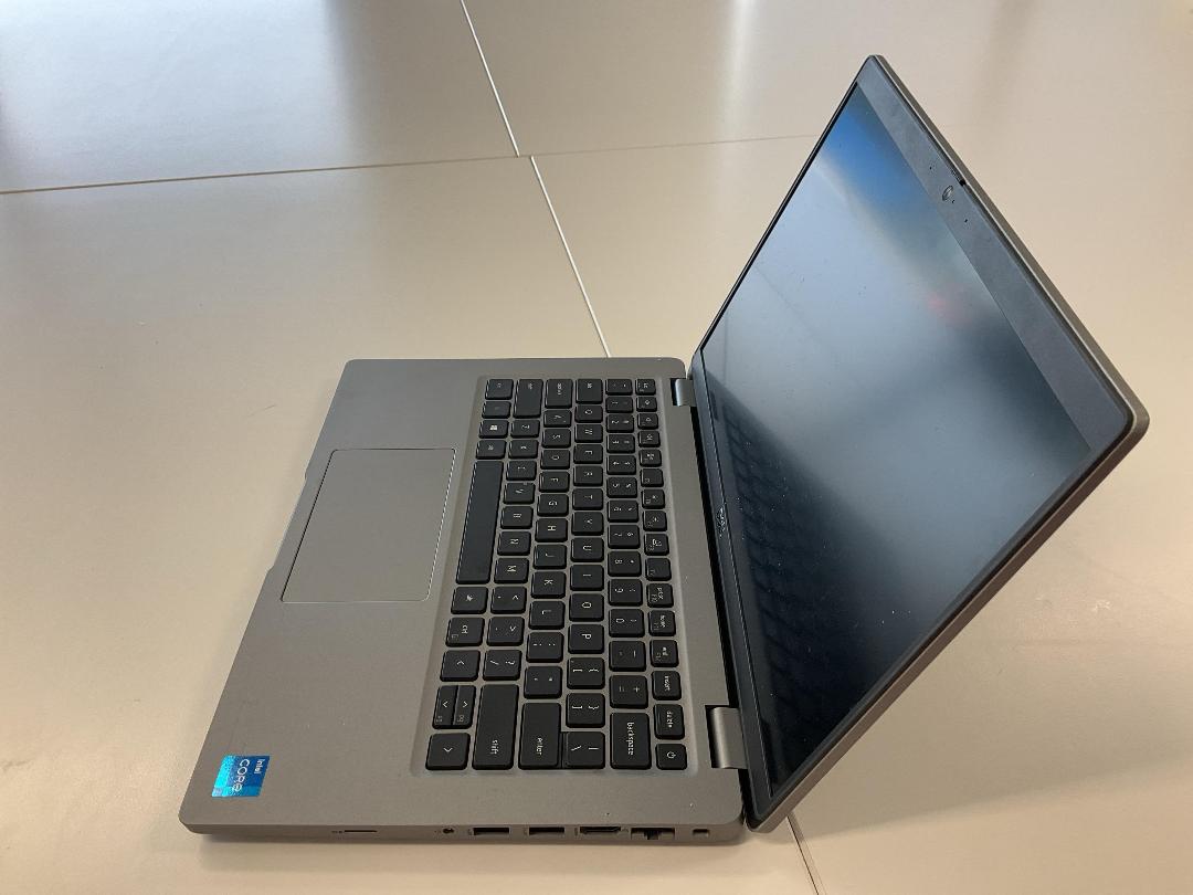 Photo '2' of Dell Latitude 5420 Laptop