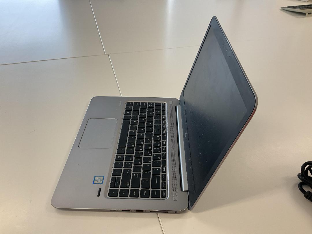 Photo '2' of HP EliteBook Folio 1040 G3 Notebook PC Photo '2' of HP EliteBook Folio 1040 G3 Notebook PC