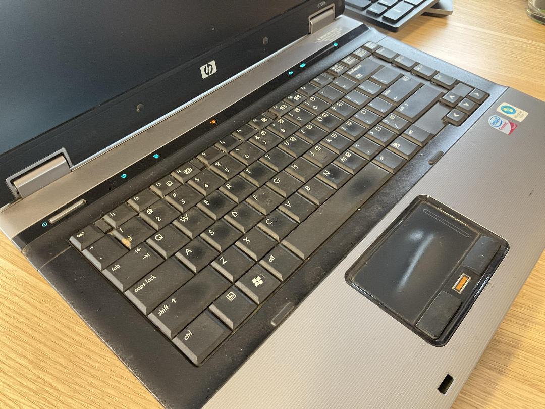 Photo '4' of HP Compaq 6730b Laptop