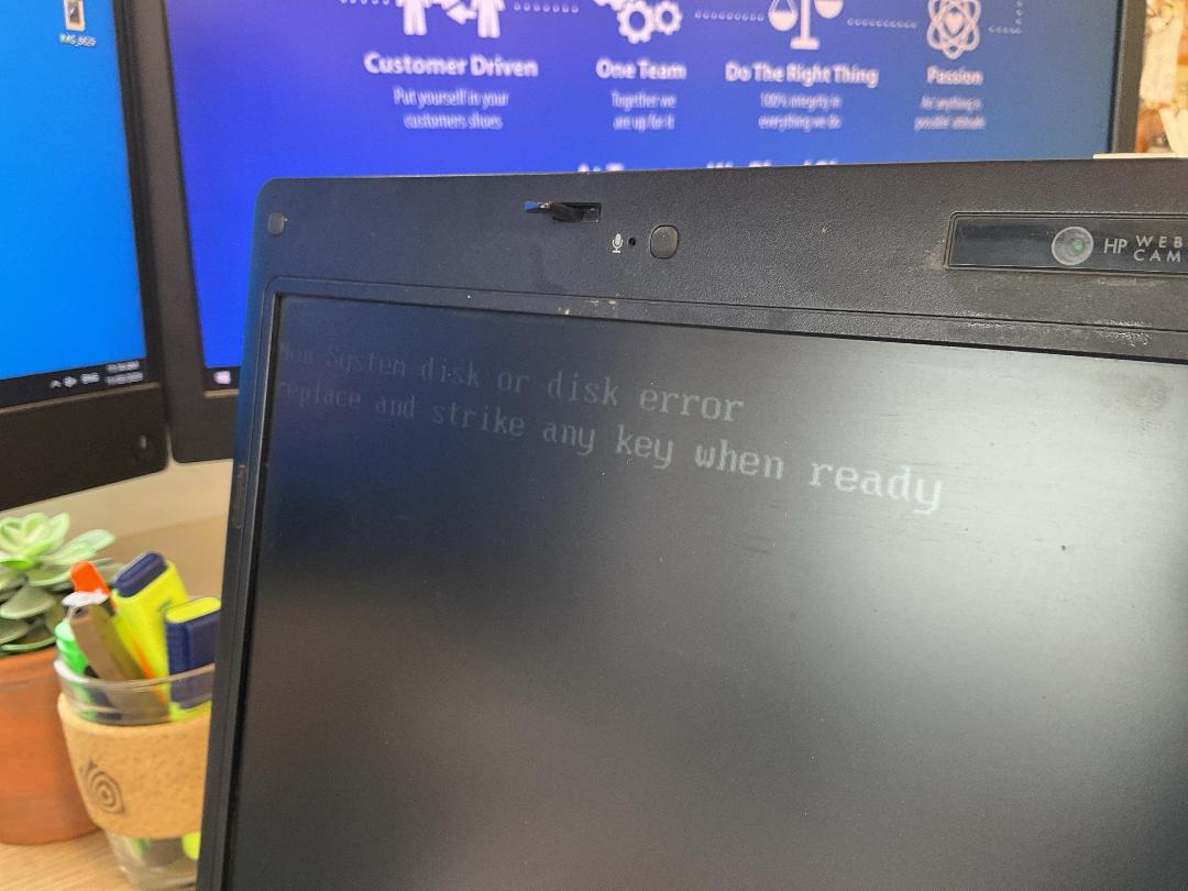 Photo '7' of HP Compaq 6730b Laptop