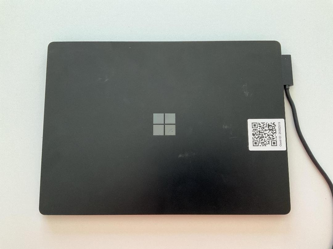 Photo '3' of Microsoft Surface Laptop 4 & Docking Station Photo '3' of Microsoft Surface Laptop 4 & Docking Station