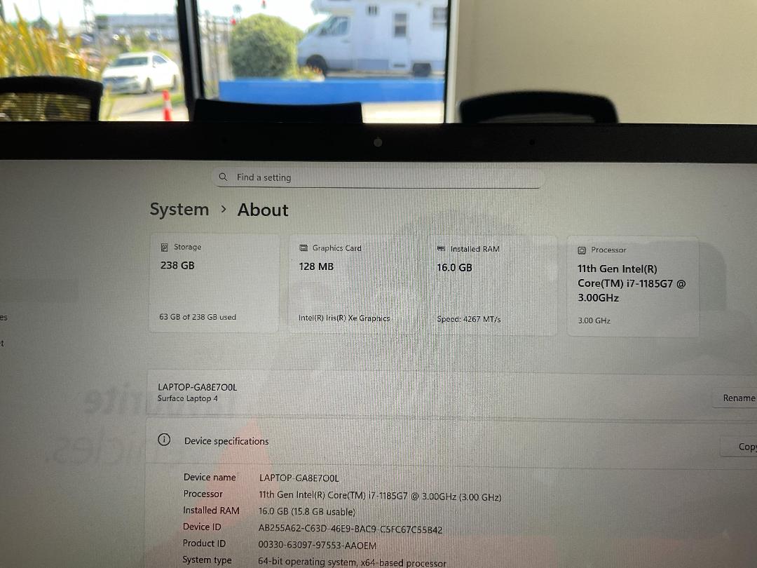 Photo '7' of Microsoft Surface Laptop 4 & Docking Station Photo '7' of Microsoft Surface Laptop 4 & Docking Station